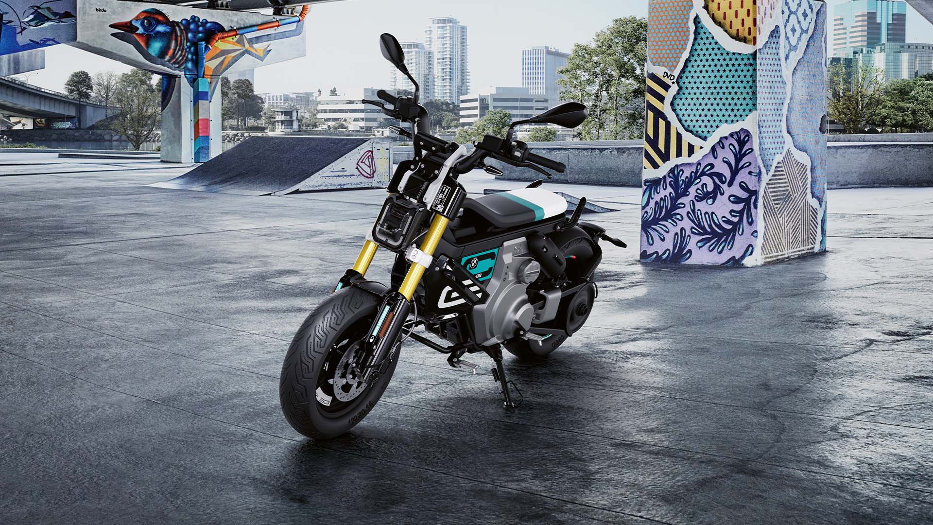 BMW CE 02 News.jpg