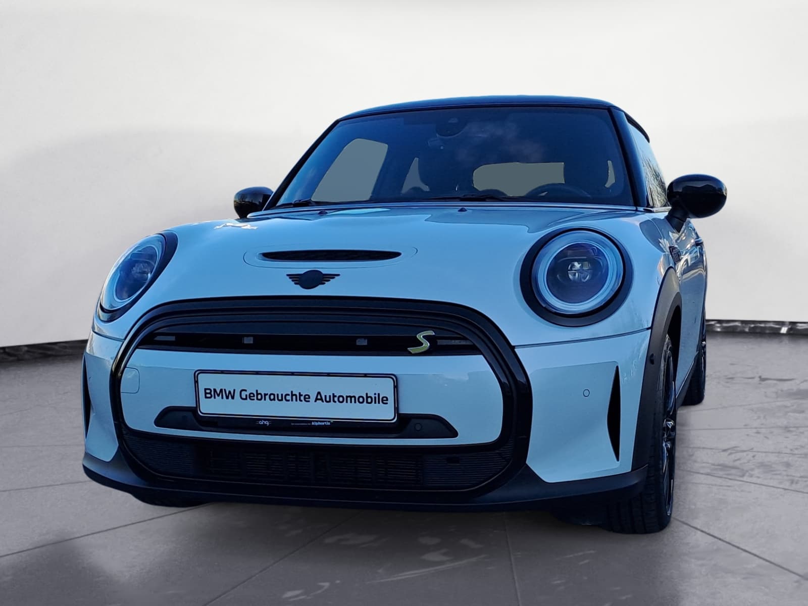 MINI - Cooper SE. MINI Yours Trim