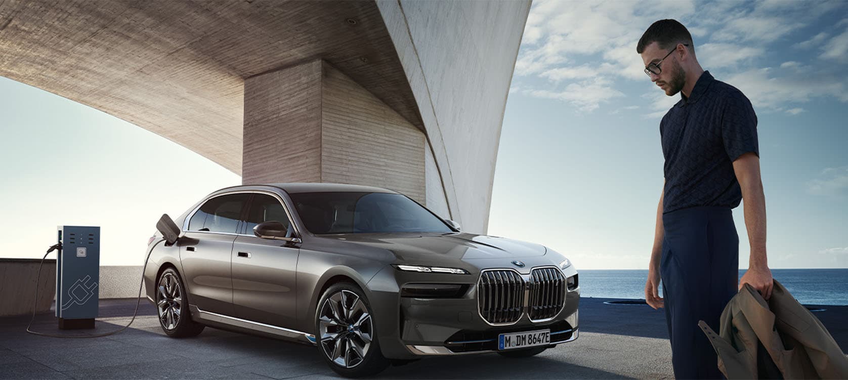 BMW i7.jpg