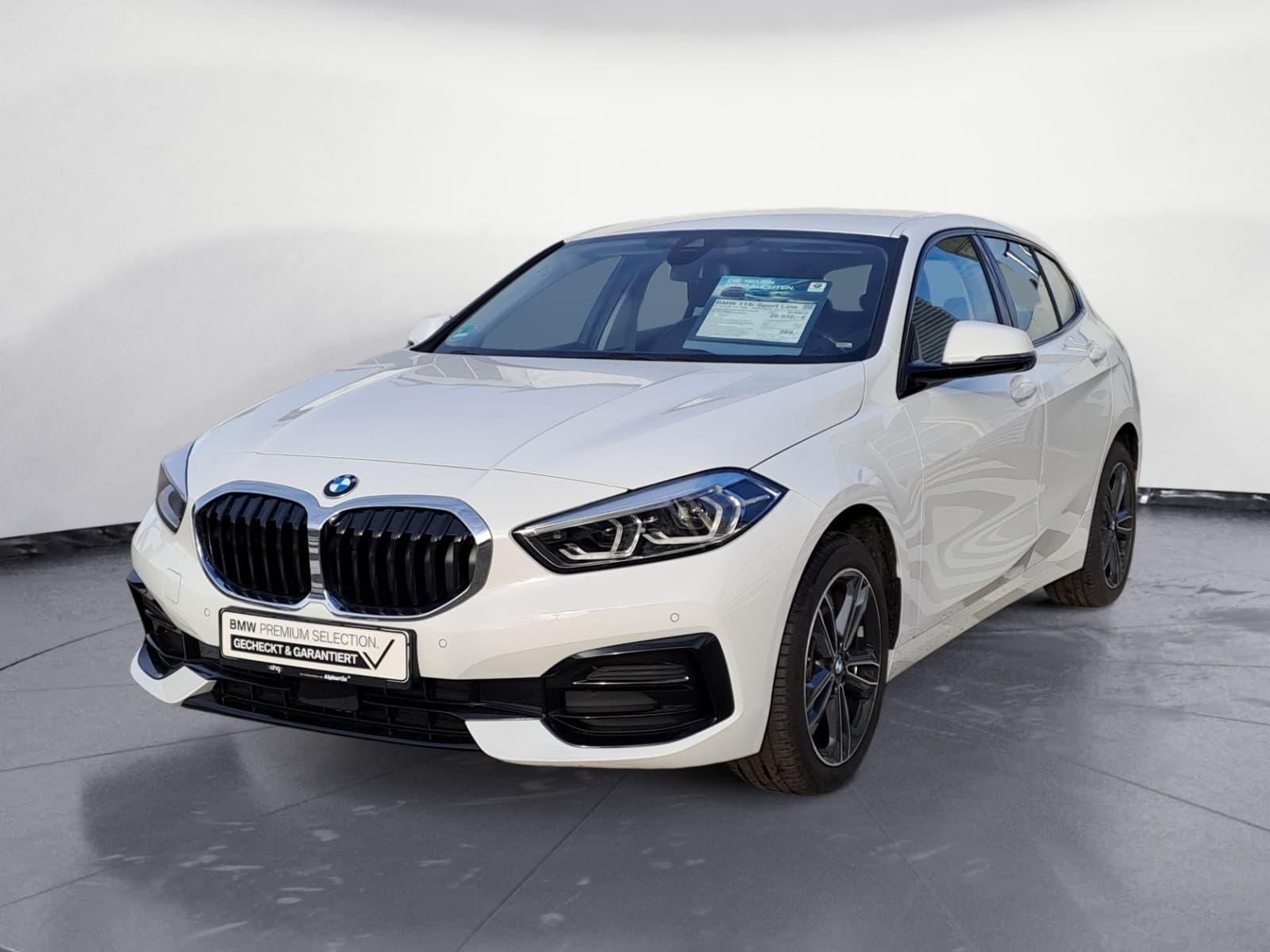 BMW - 118i Sport Line