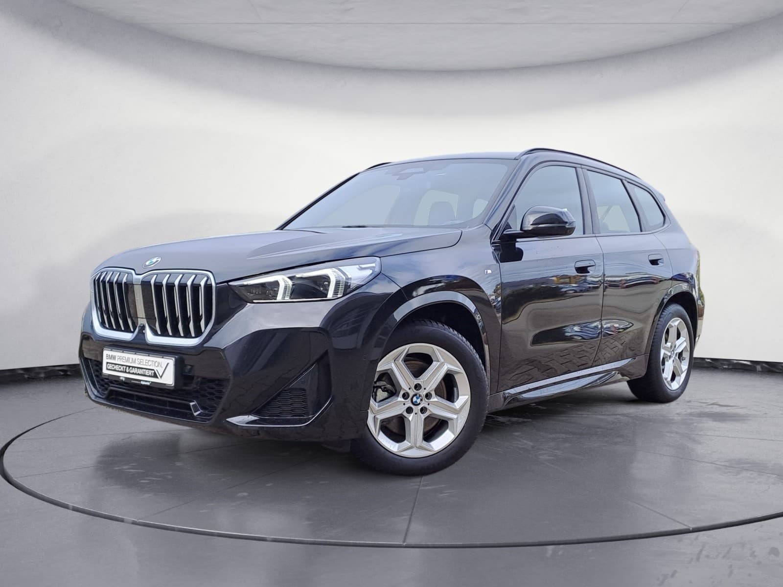 BMW - X1 xDrive23i