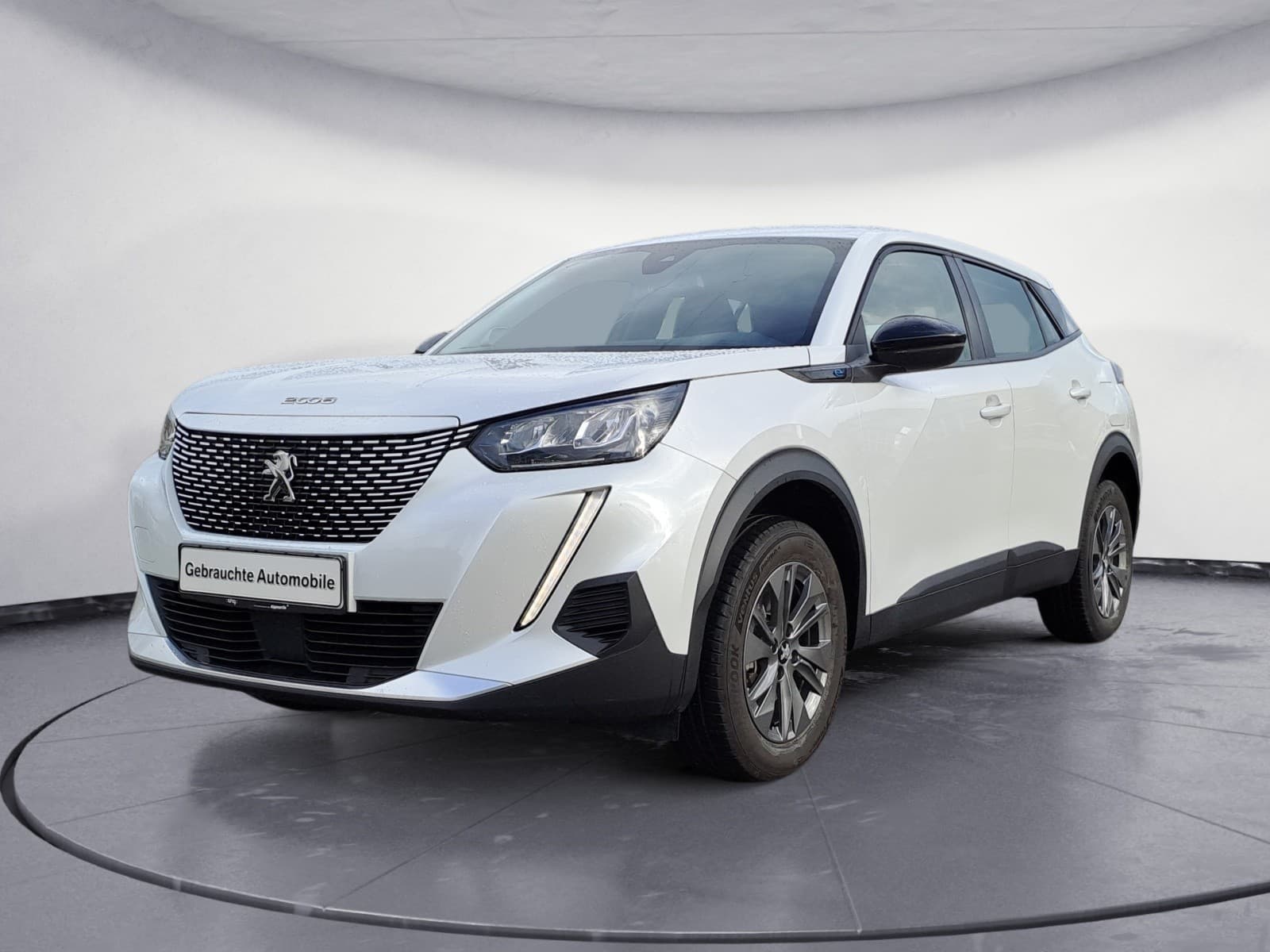 Peugeot - e-2008 136 Active Pack
