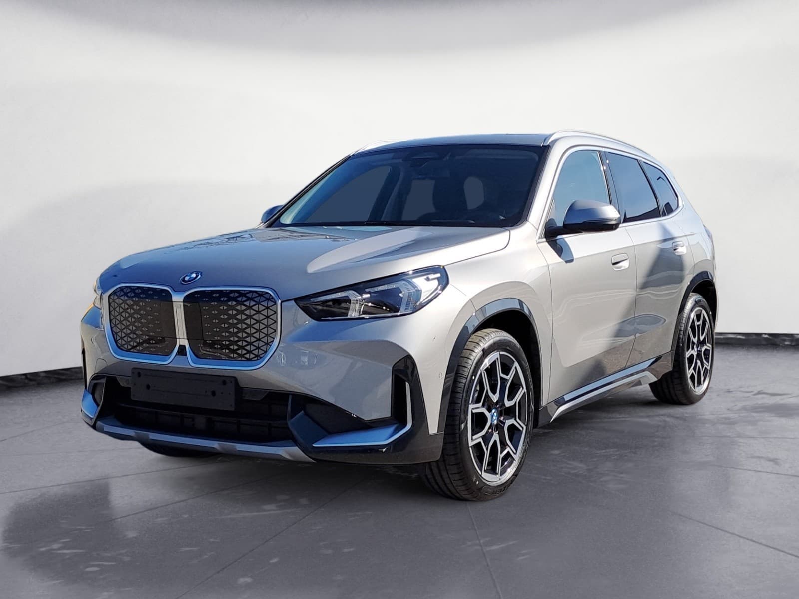 BMW - iX1 xDrive30