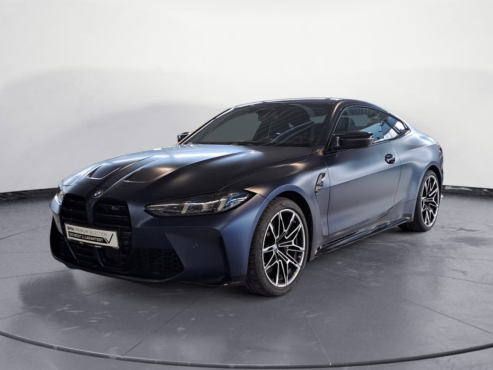 BMW - M4 Competition M xDrive