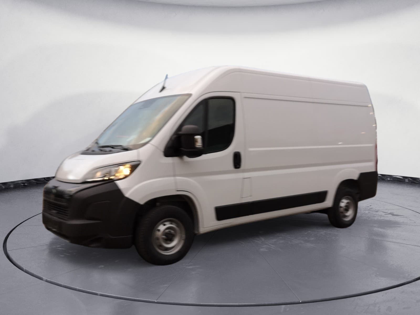 Peugeot - Boxer KW 335 L2H2 BlueHDI 140
