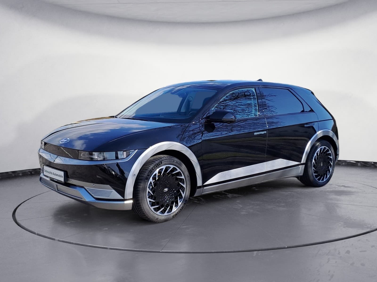Hyundai - IONIQ 5 TECH