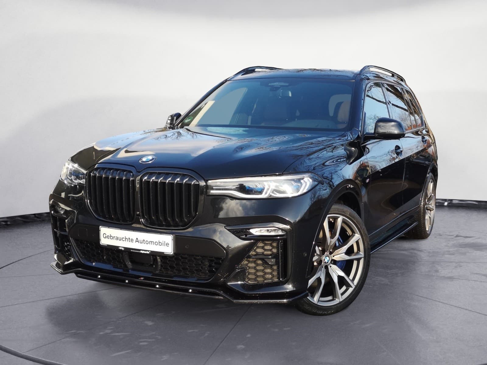 BMW - X7 M50i