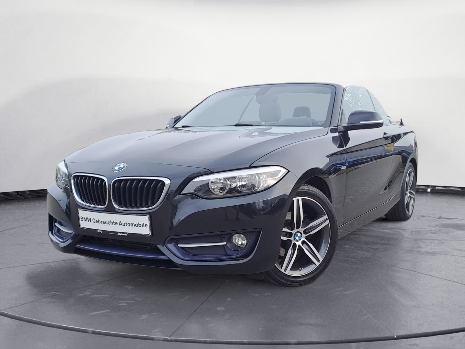 BMW - 218i Cabrio Sport Line