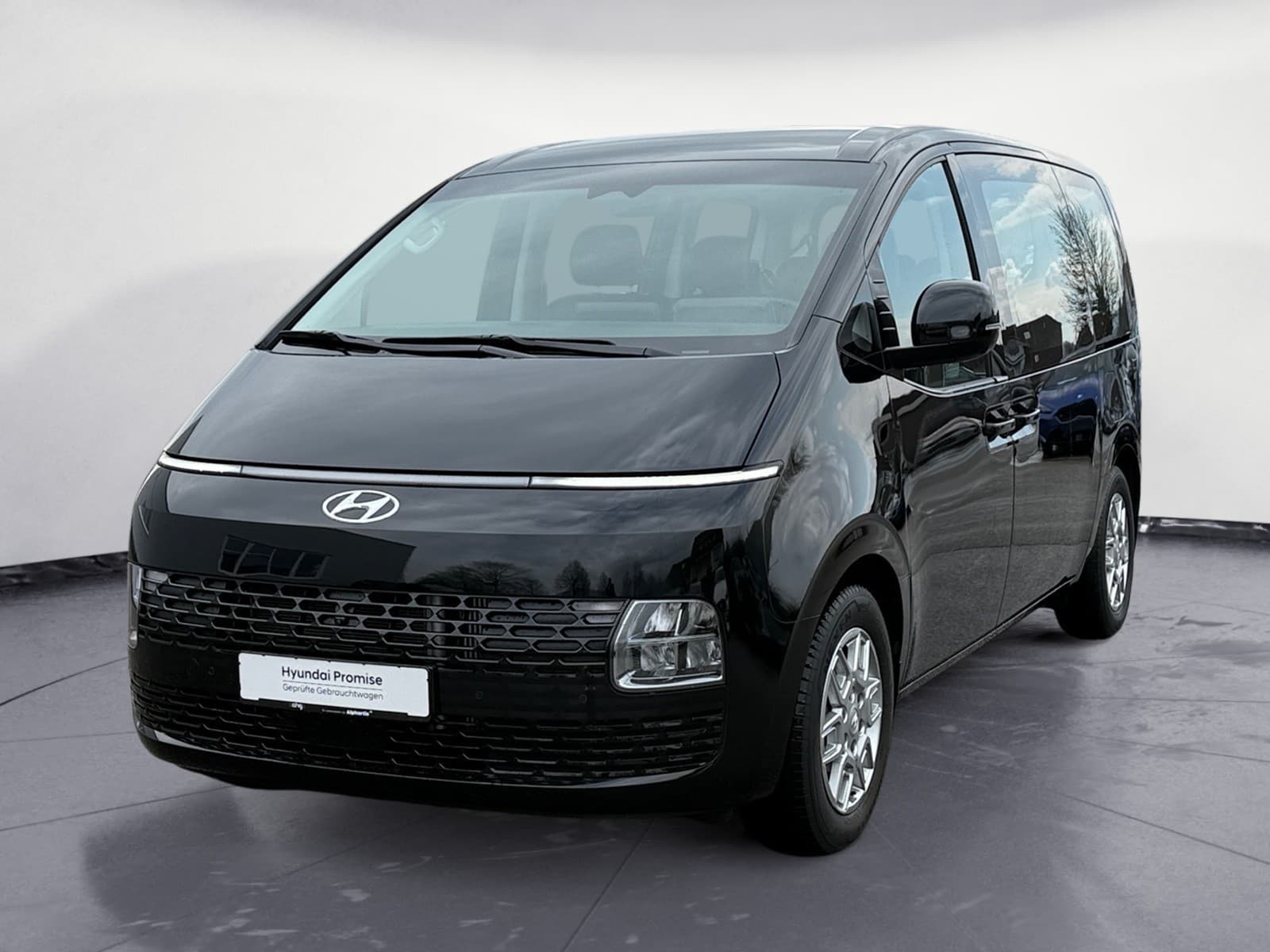 Hyundai - Staria 2.2 CRDi 2WD Trend