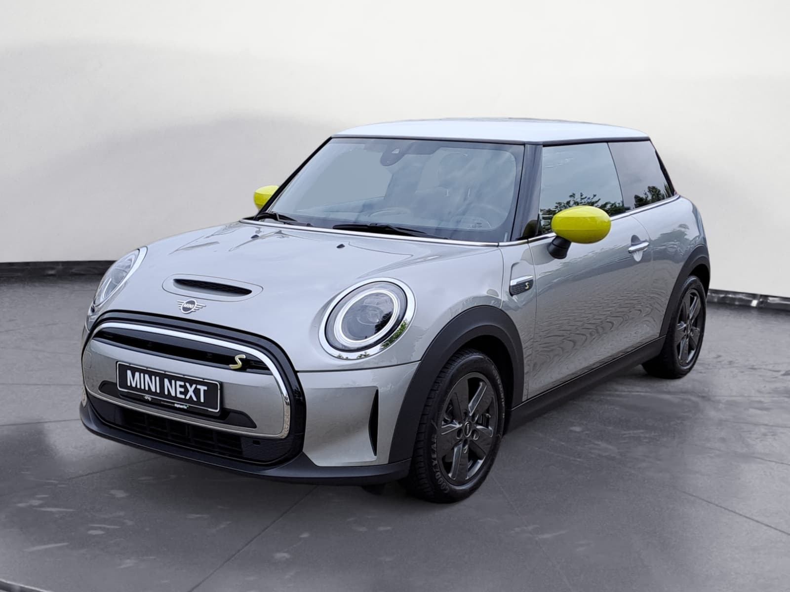 MINI - Cooper SE. MINI Electric Trim