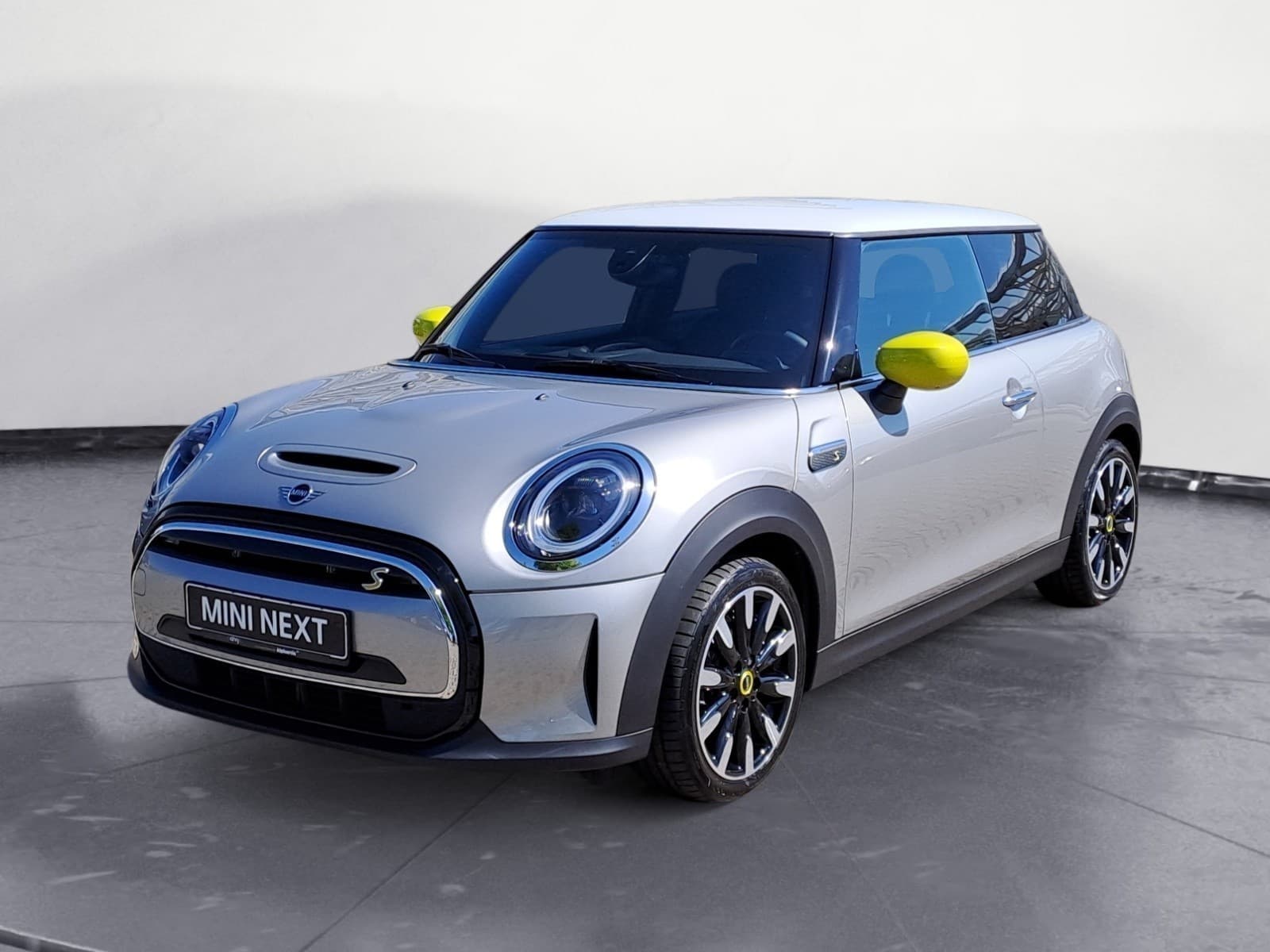 MINI - Cooper SE. MINI Electric Trim