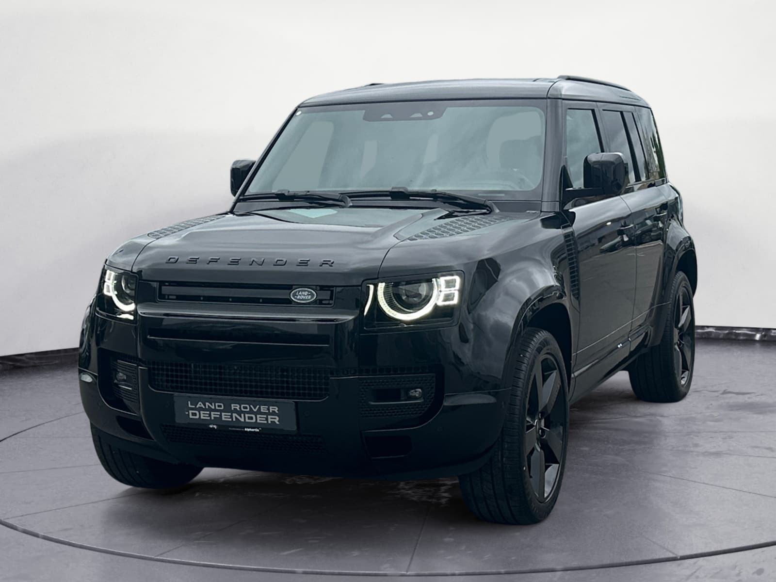 Land Rover - Defender 110 D300 X-Dynamic HSE