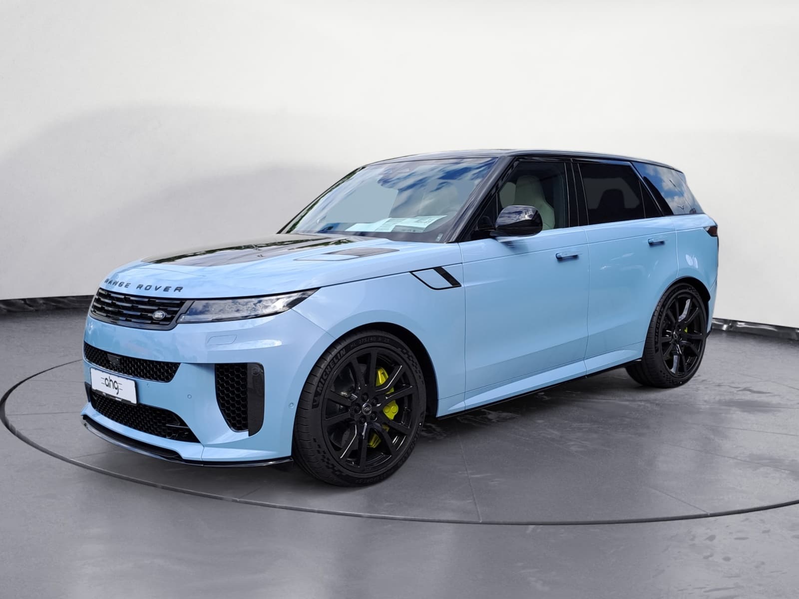 Land Rover - Range Rover Sport P635 SV EDITION CELESTIAL