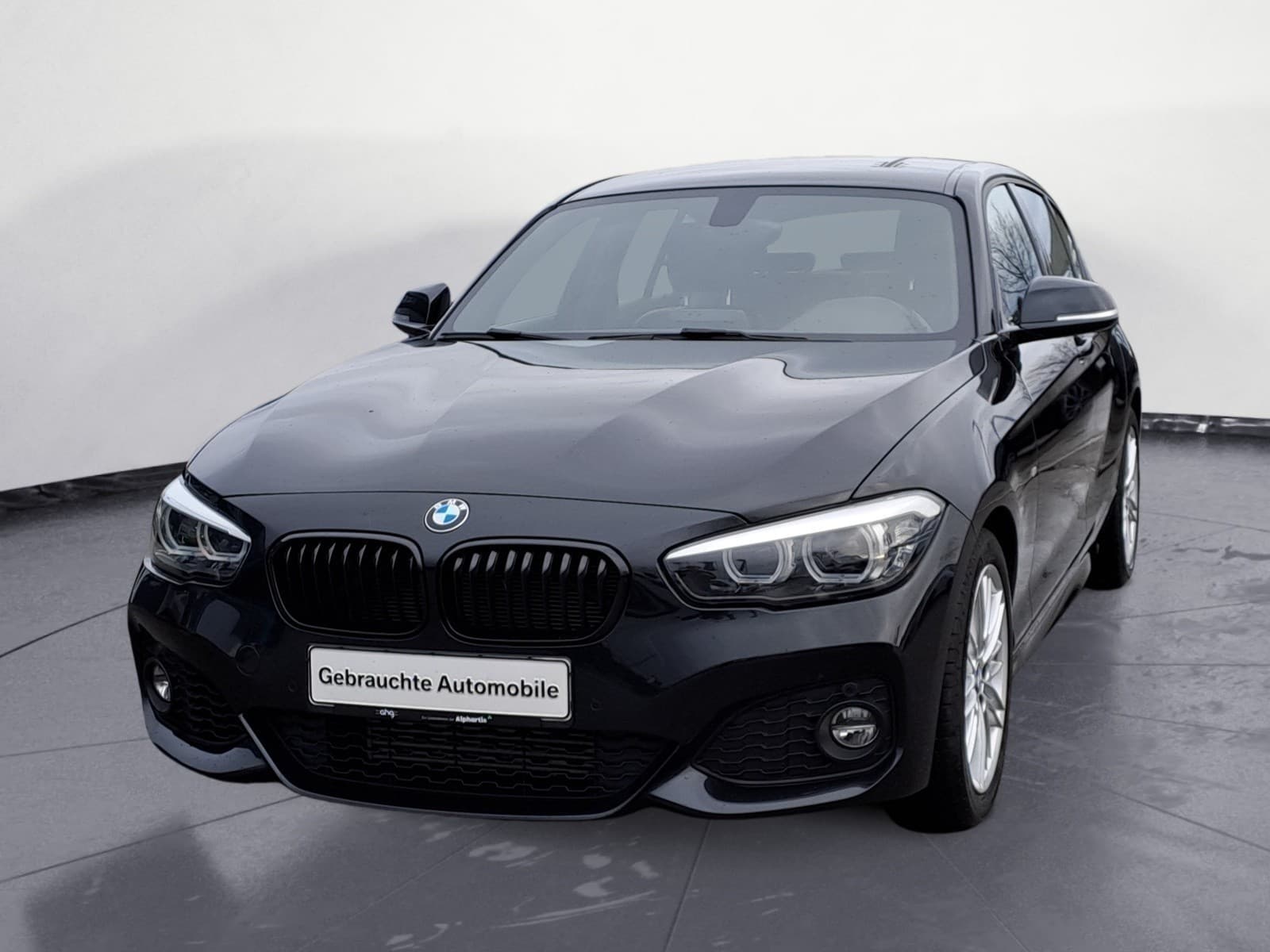 BMW - 118i Edition M Sport Shadow