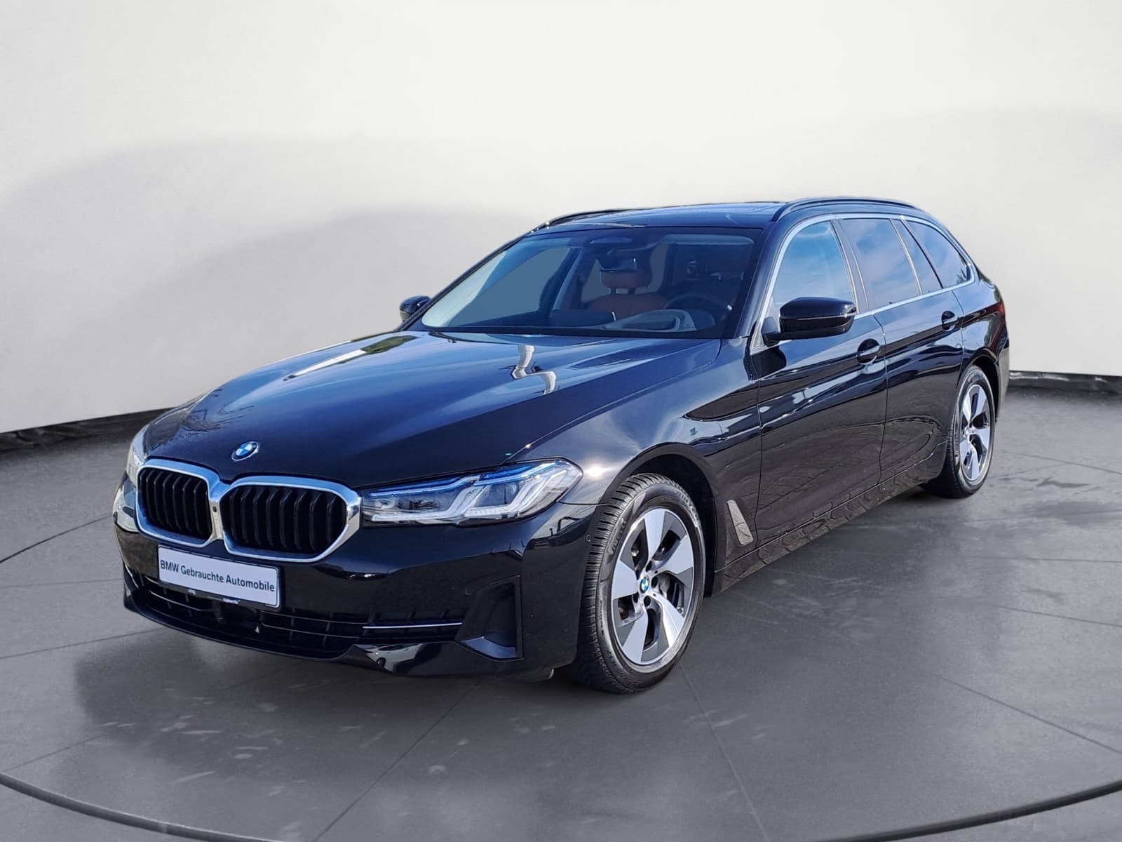 BMW - 530i xDrive Touring