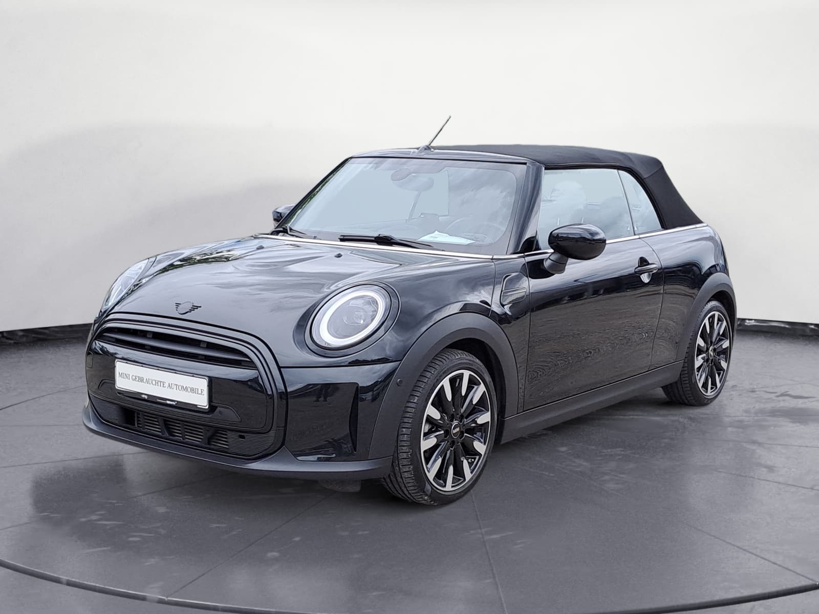MINI - Cooper First Cabrio MINI Yours Trim