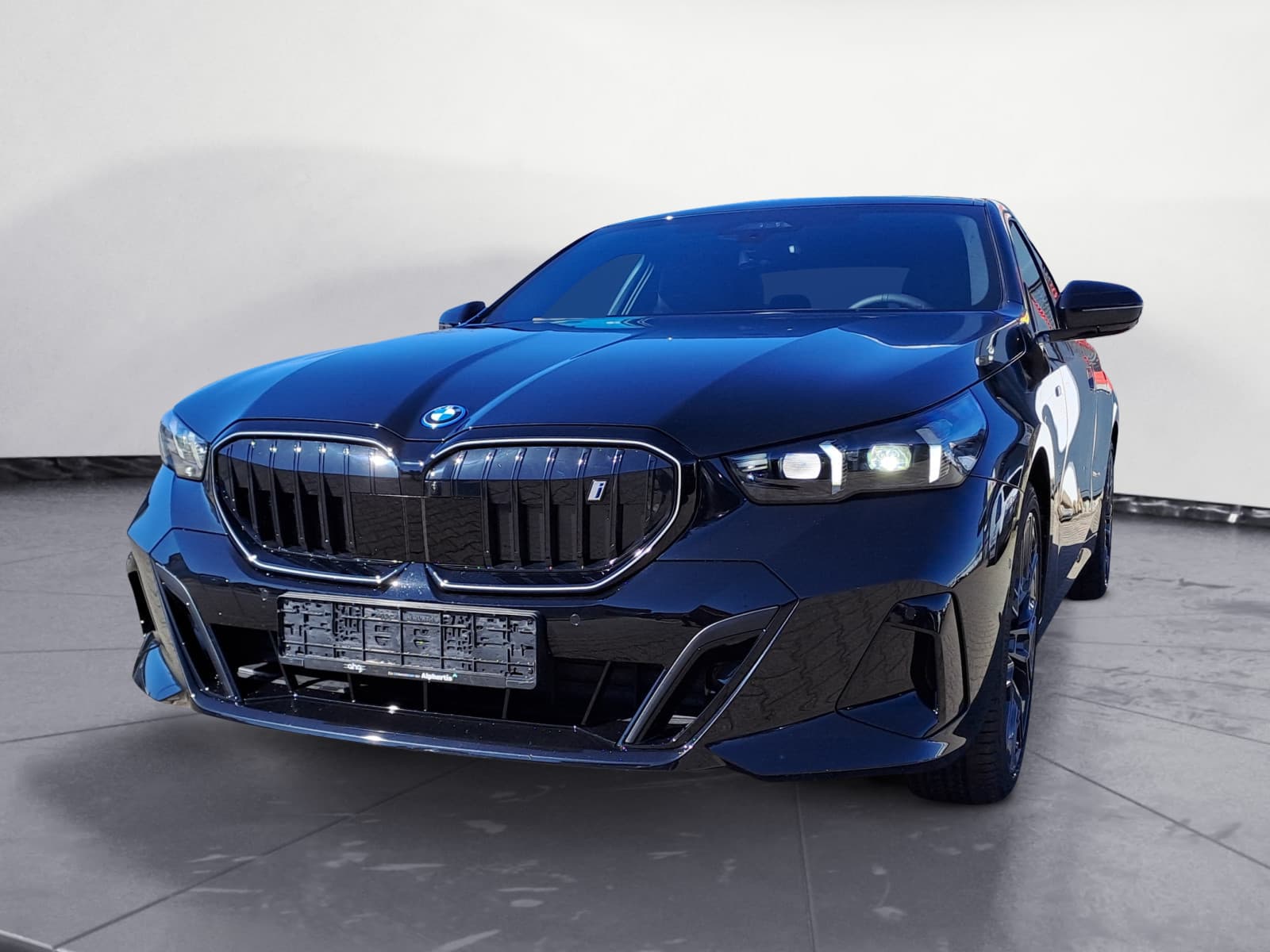 BMW - BMW i5 xDrive40 Limousine