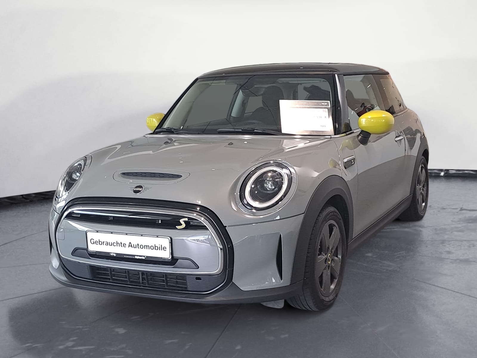MINI - Cooper SE. Essential Trim