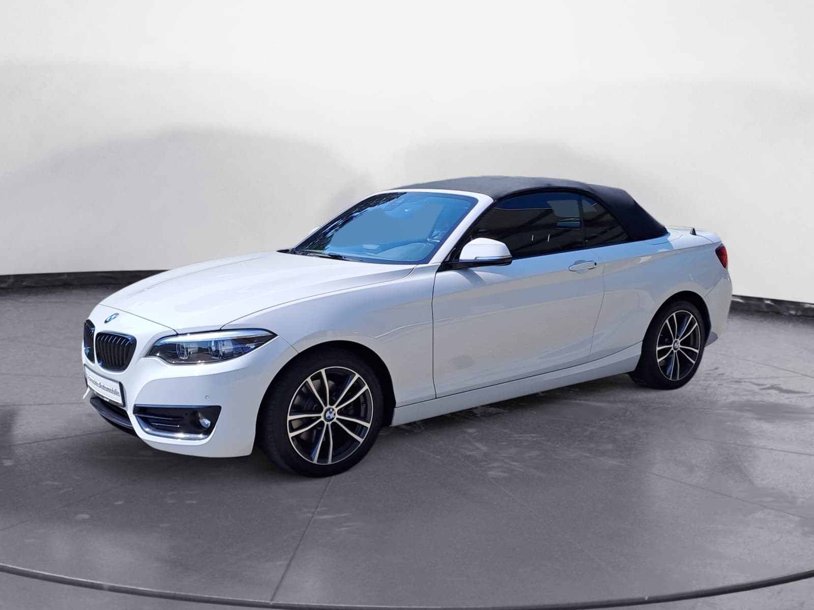 BMW - 220i Steptronic Cabrio Sport Line