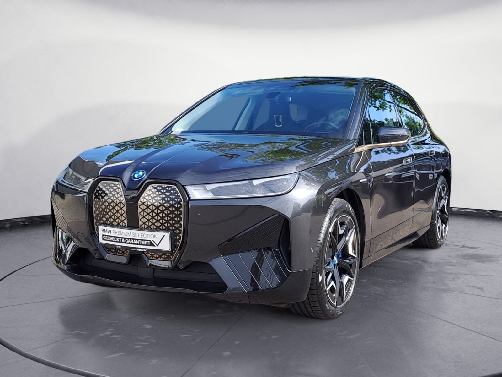 BMW - iX xDrive50