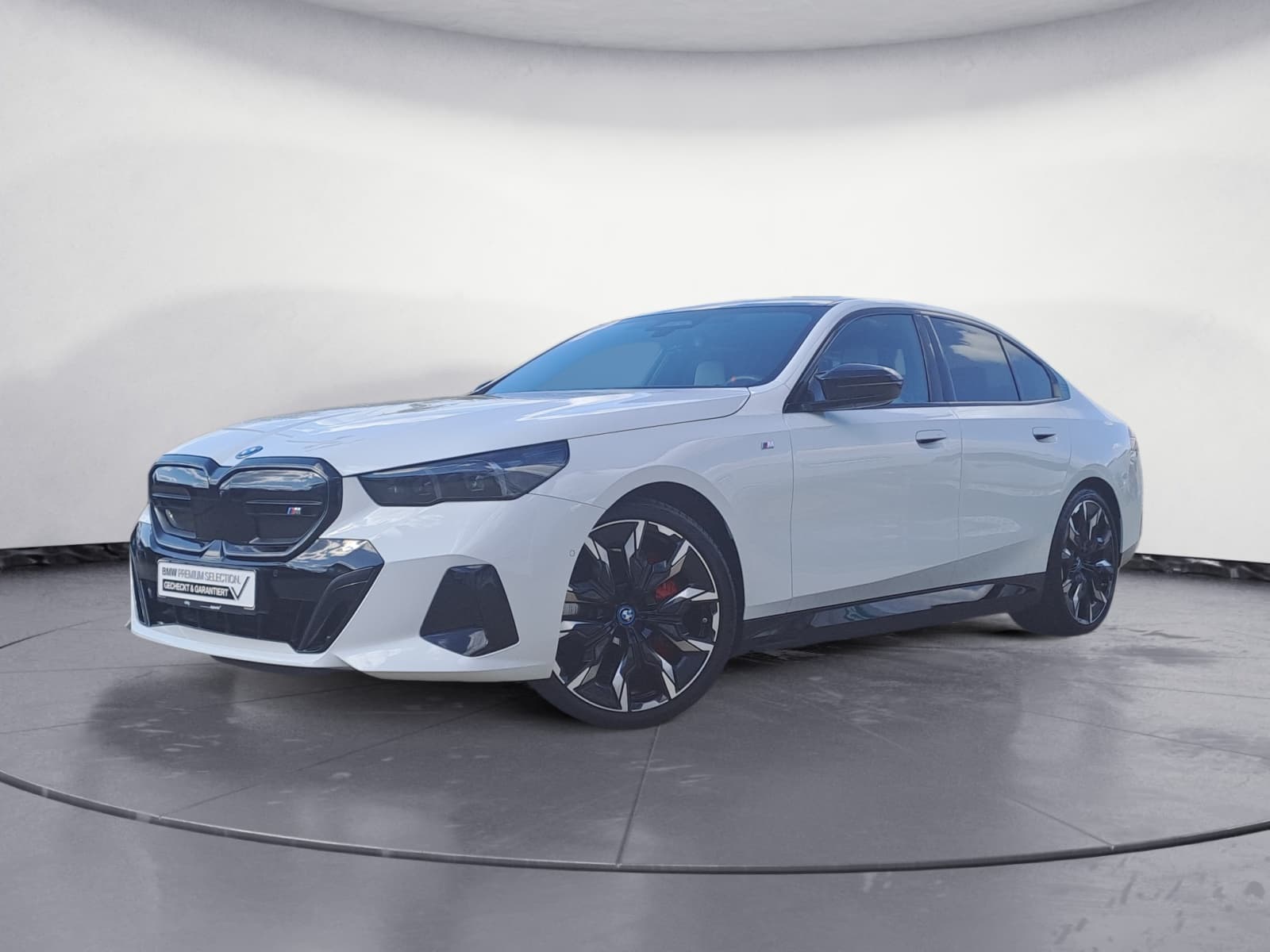 BMW - i5 M60 xDrive