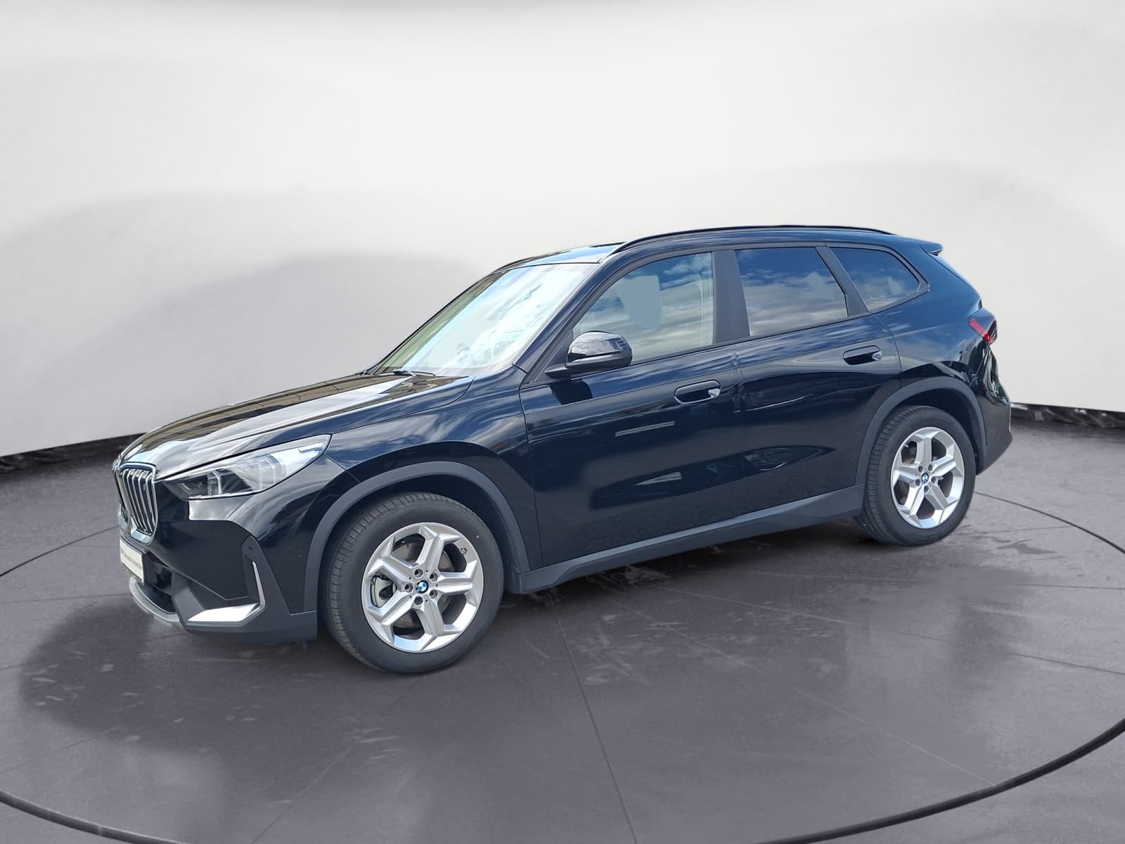 BMW - iX1 xDrive30