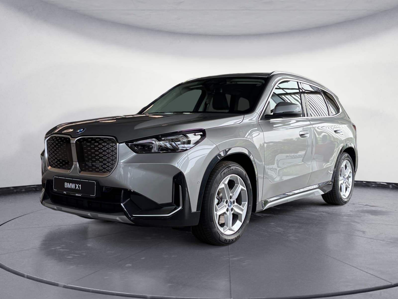 BMW - iX1 xDrive30
