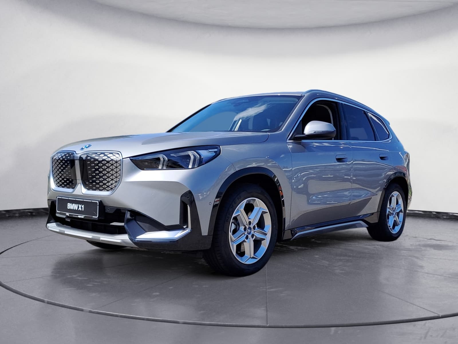 BMW - iX1 xDrive30