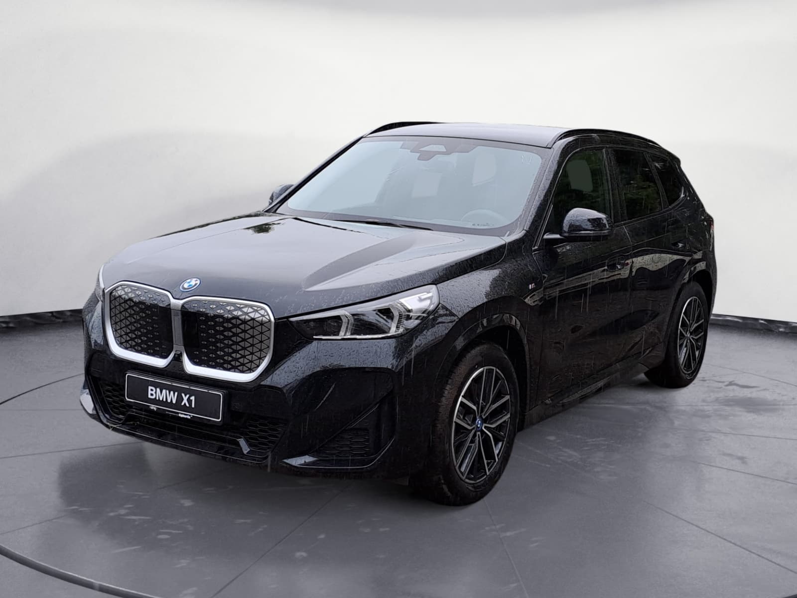 BMW - iX1 xDrive30