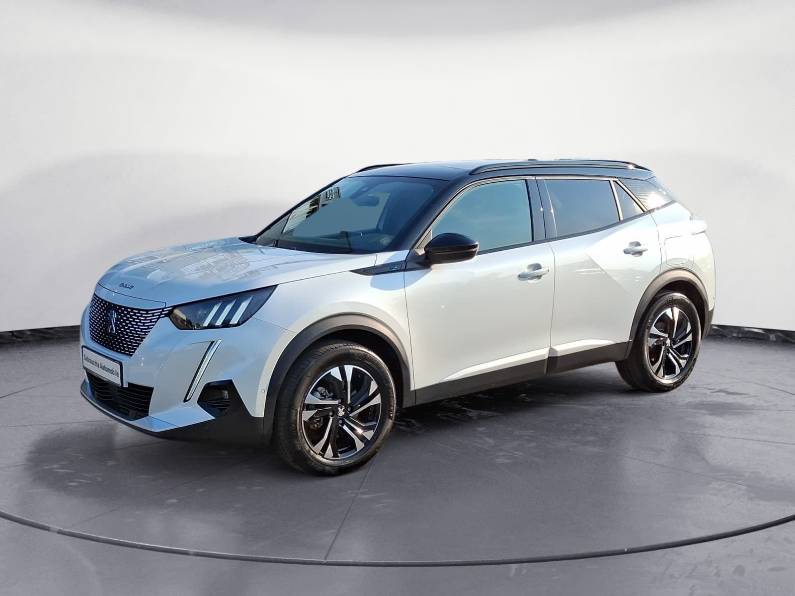 Peugeot - e-2008 136 Allure