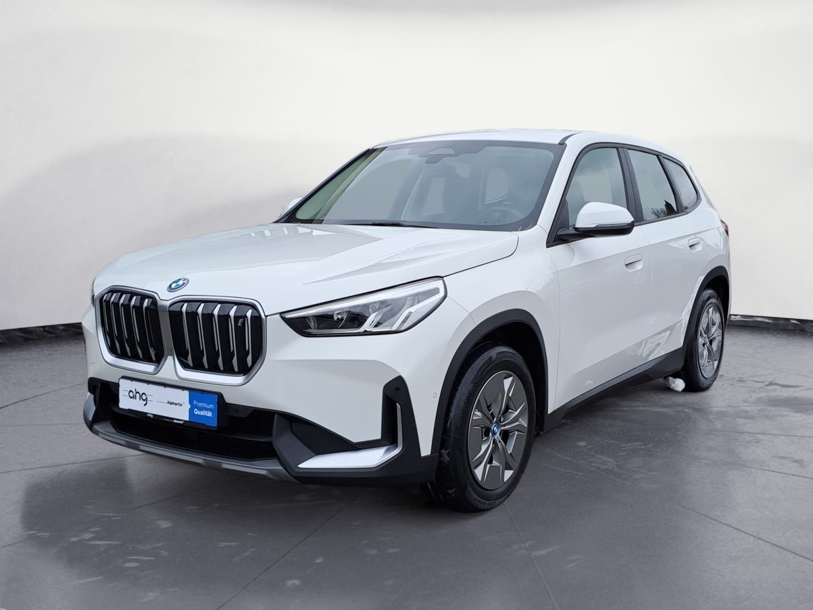 BMW - iX1 xDrive30