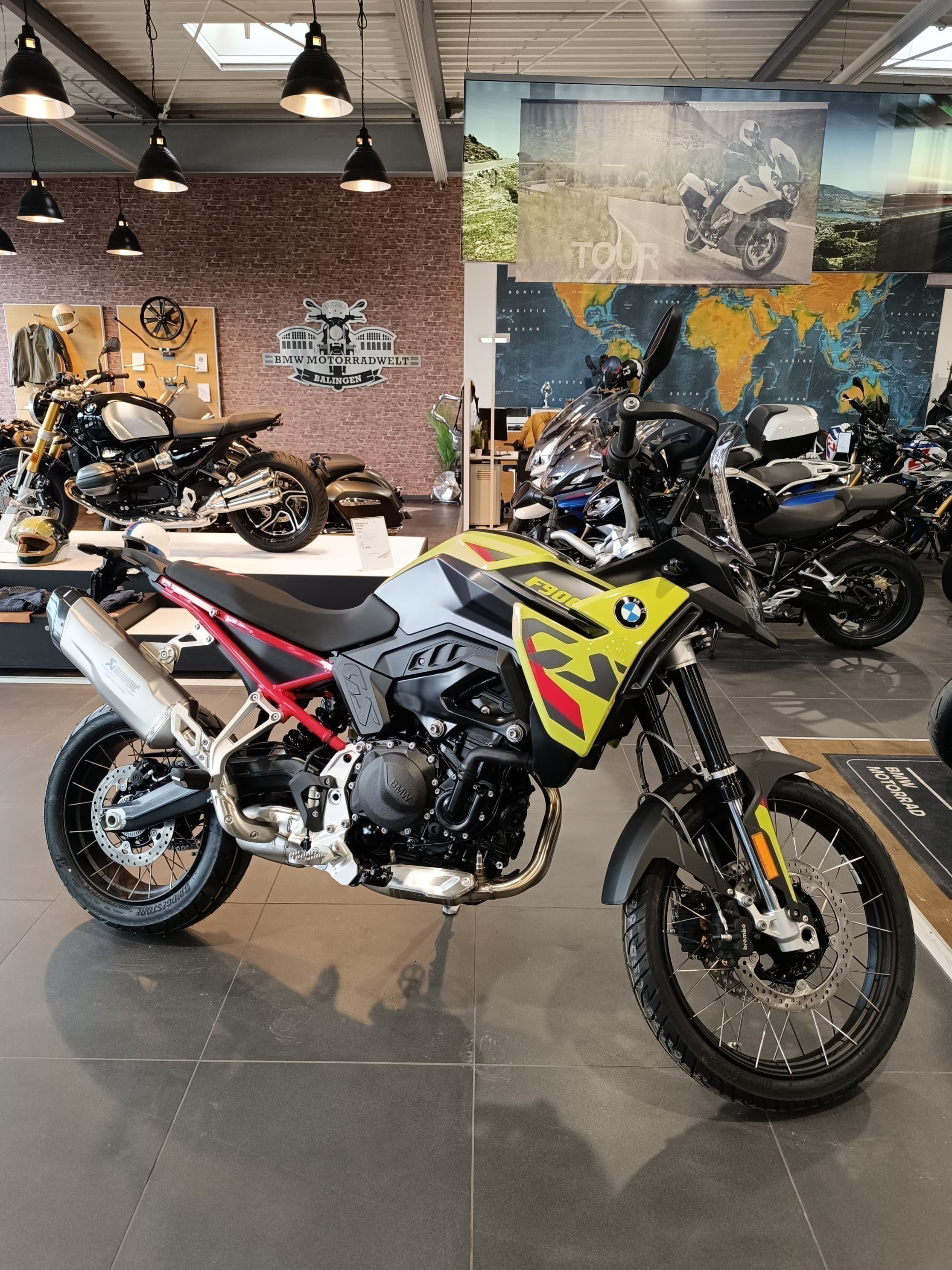 BMW Motorrad - F 900 GS mit Werksgarantie bis 2028