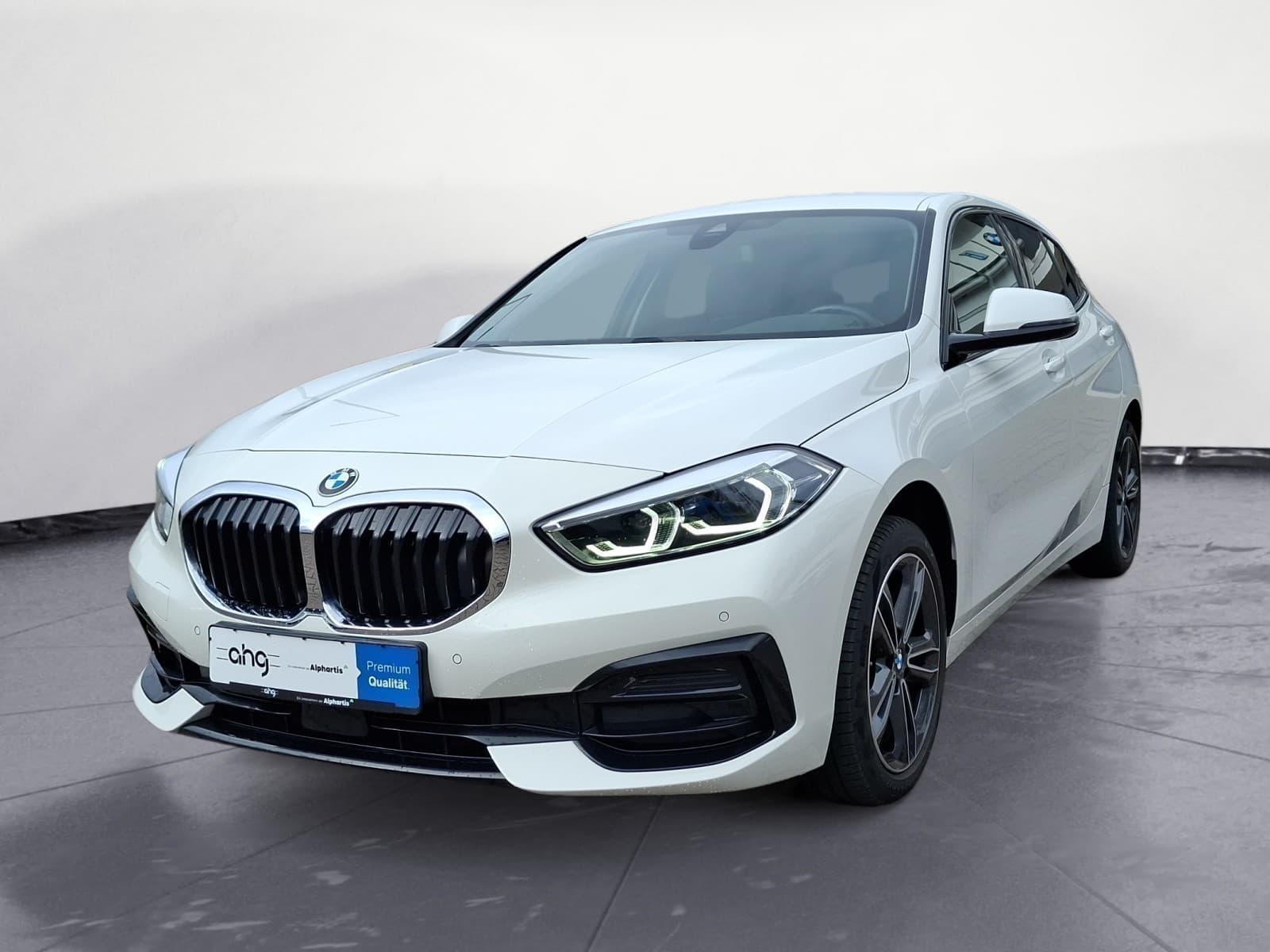 BMW - 118i Sport Line