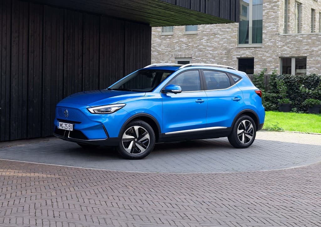 MG ZS EV Teaser.jpg