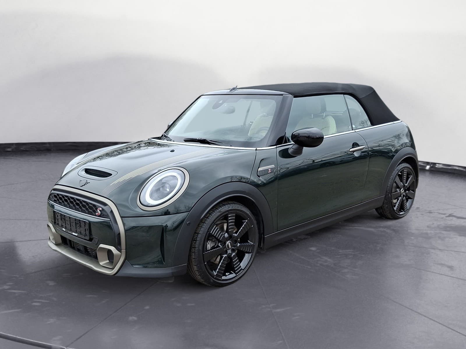 MINI - MINI Cooper S Cabrio Resolute Edition