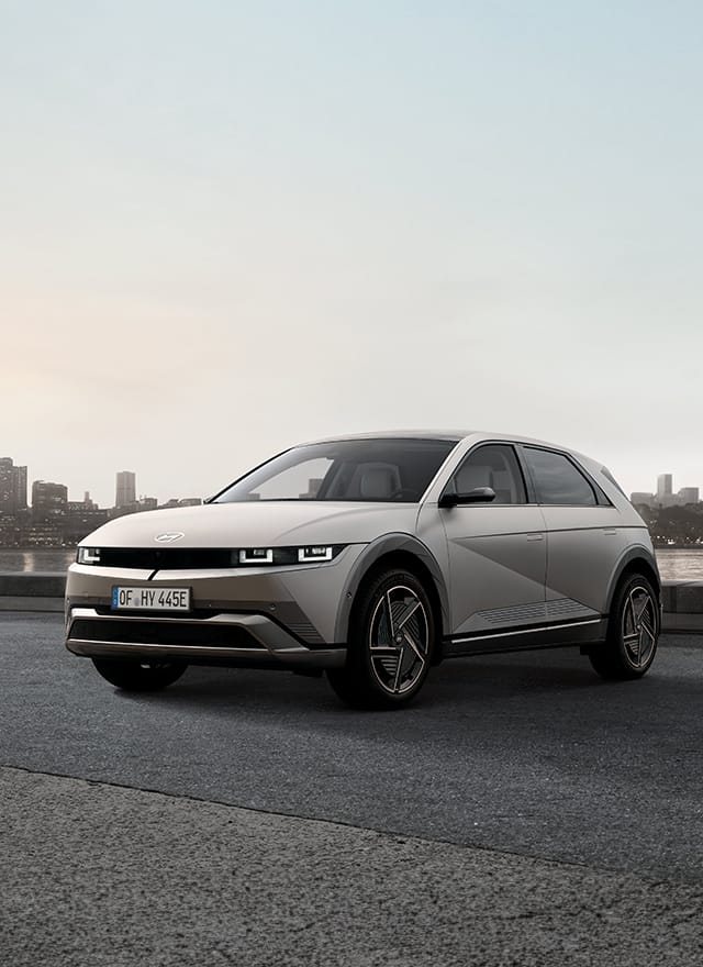 IONIQ5 Teaser slider.jpg