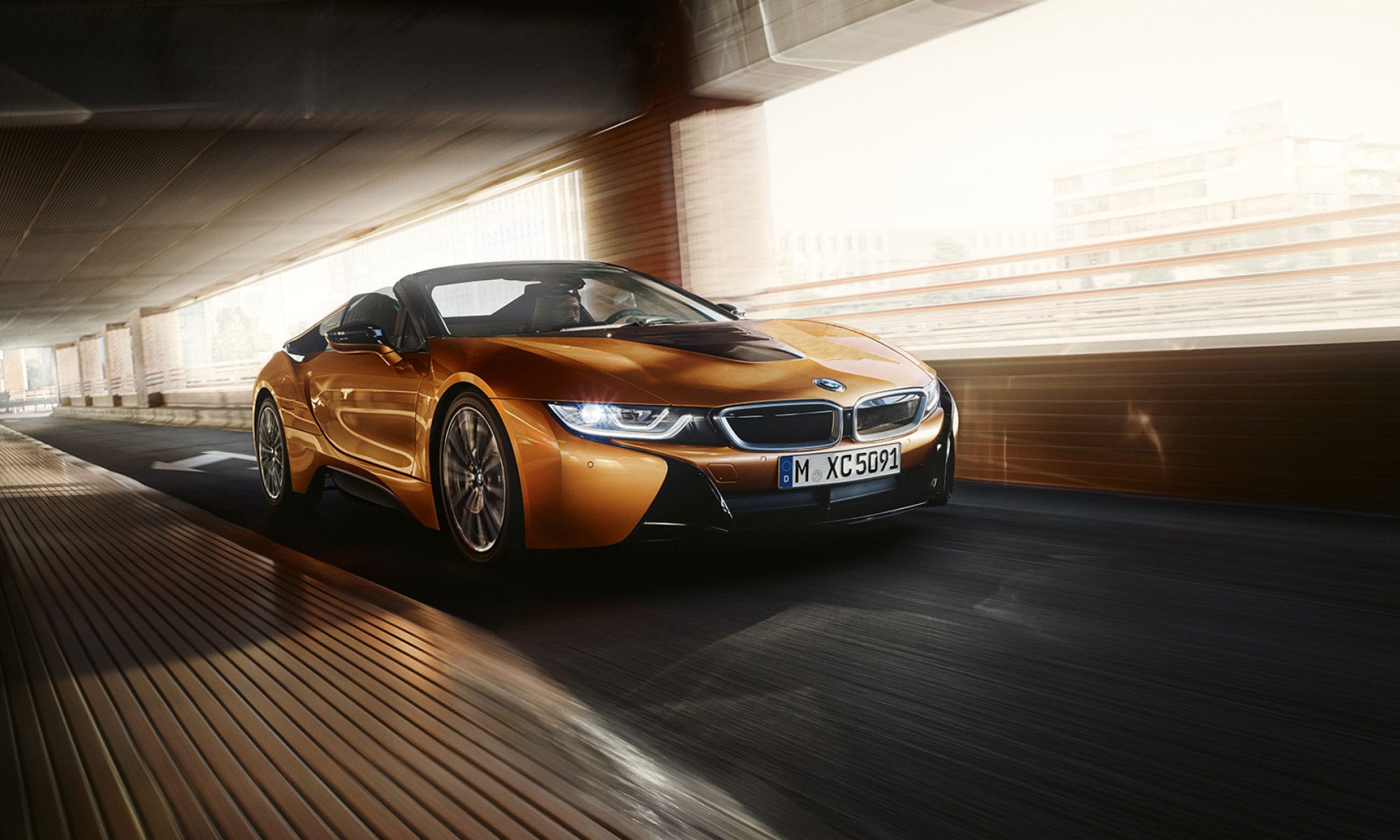 BMWi_i8_Header_2.jpg
