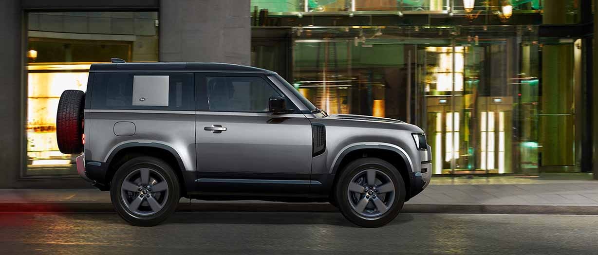 Land Rover Defender 90 D200 AWD X-Dynamic SE