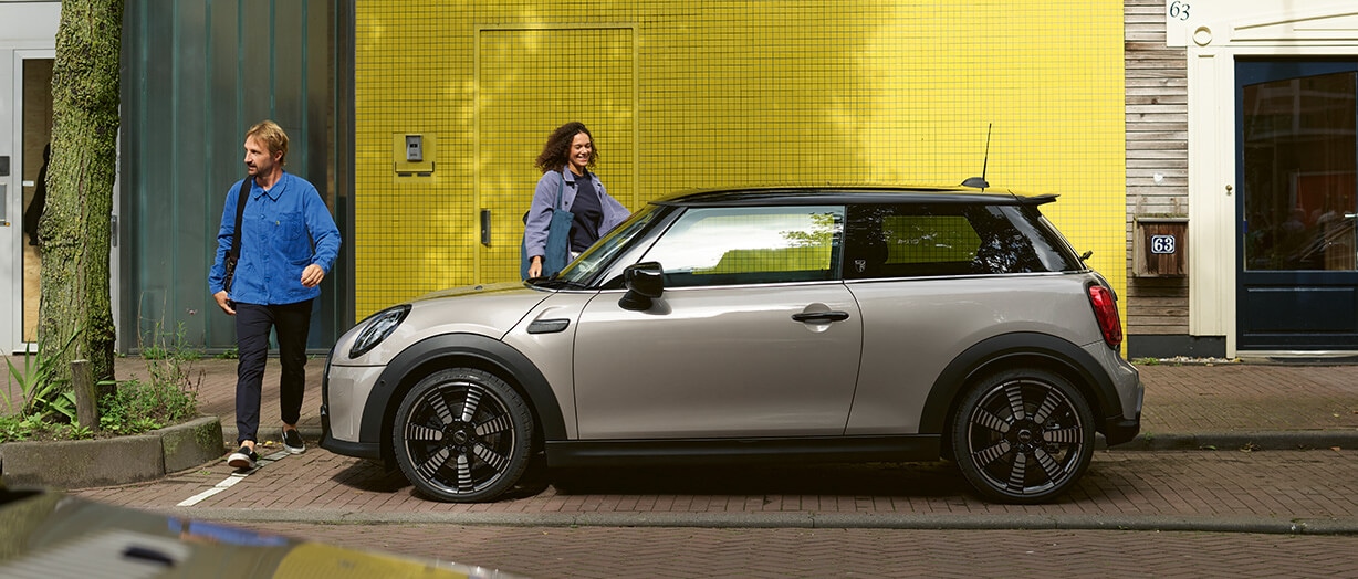 DER MINI COOPER 3-TÜRER.