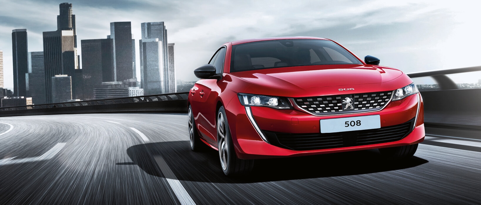 Der Peugeot 508 Allure Pack PureTech 130 EAT8