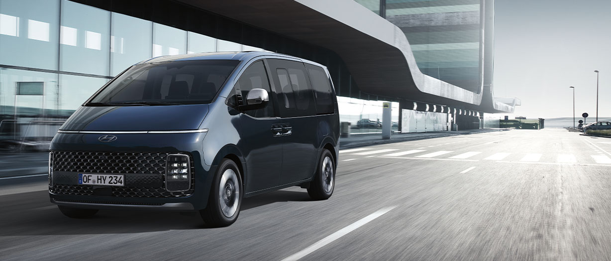 Hyundai STARIA
