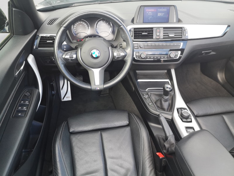 BMW - 218i Cabrio M Sport