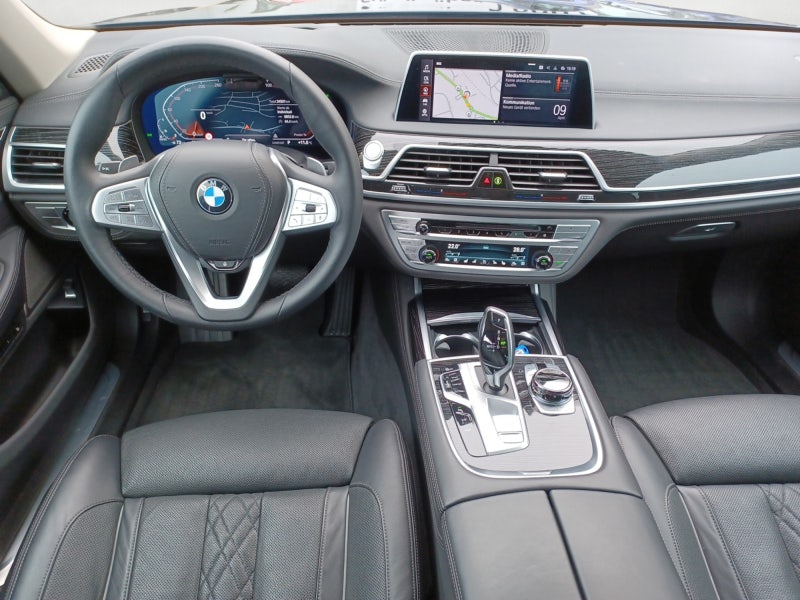BMW - 740d xDrive