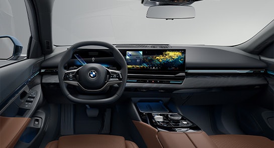BMW 5er Touring und BMW i5 Touring Innenraum.jpg