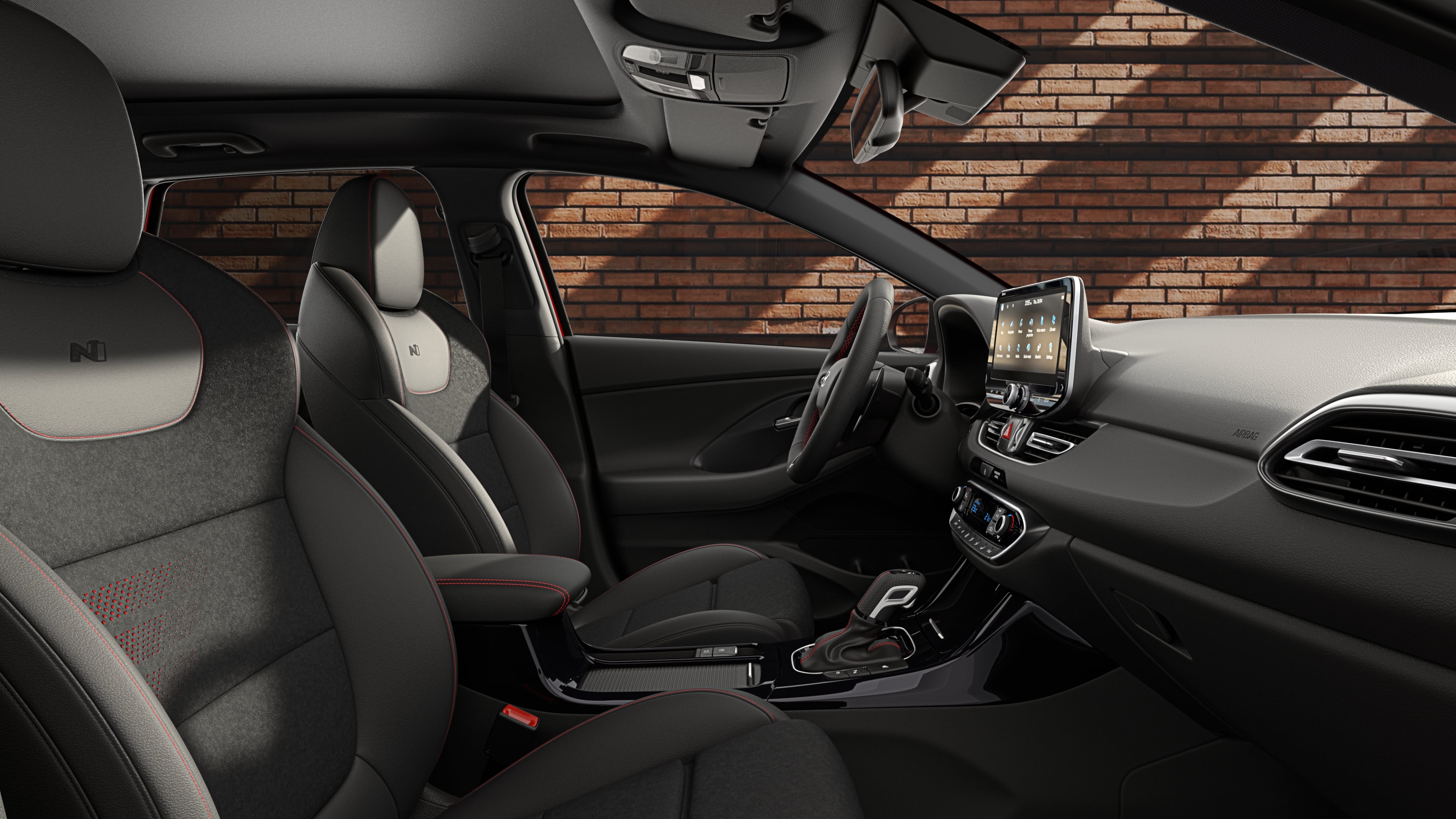 i30_MY25_5-Türer_NLine_Hatchback_INT_Seite.jpg