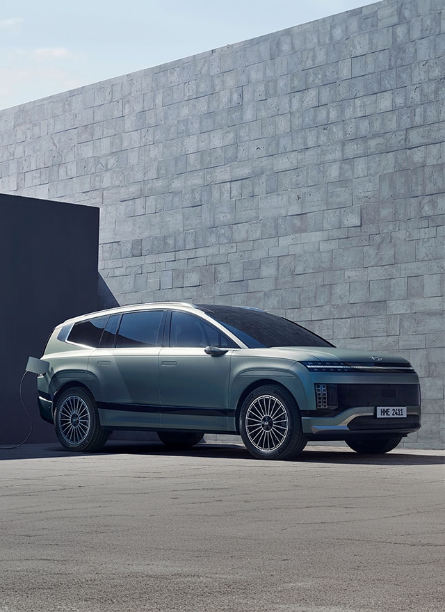 IONIQ 9 Slider.jpg