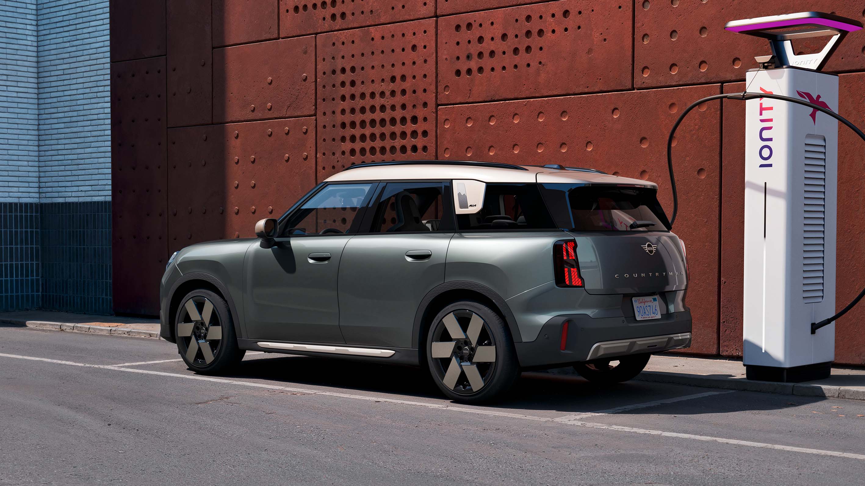 Countryman.jpg