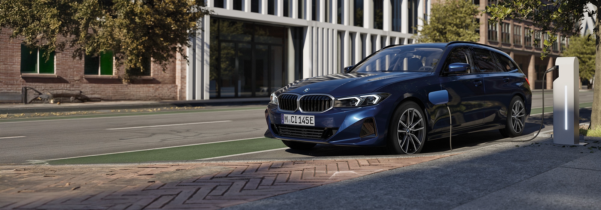 BMW 330e Touring
