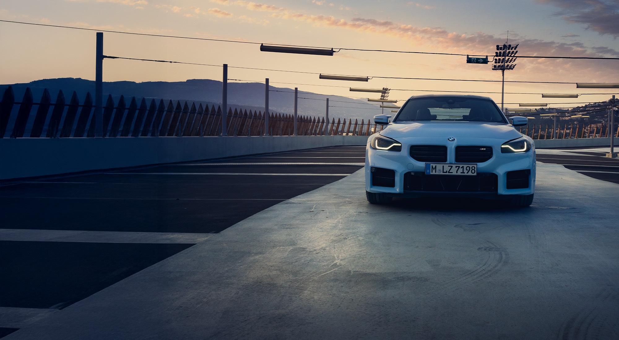 BMW M2 Coupe sofort verfügbar.jpg