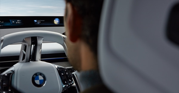 Der-neue-BMWiX3_Oanoramic.jpg